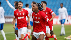 MT eleito melhor jogador de setembro pelos adeptos do Santa Clara 