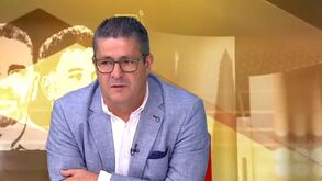 Fernando Mendes: «Para os jogadores que tem, esta seleção tem de jogar muito mais»