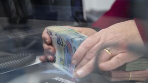 Mulher cai em burla e perde todas as poupanças num telefonema