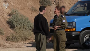 As primeiras imagens do refém israelita Alon Ohel após a libertação