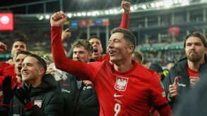 Lewandowski marca pela Polónia e deixa recado aos críticos: «Dizem que estou velho...»
