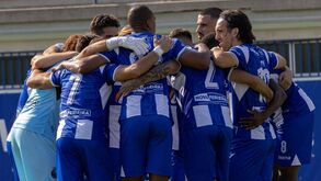 Alpendorada recebe o E. Amadora 