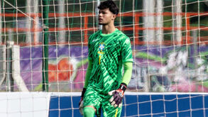 Filho de Bruno 'Goleiro' chega às seleções jovens do Brasil