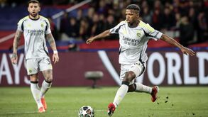 Florentino: «Não me considero um jogador fraco na construção»
