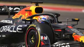 Verstappen vence 'sprint' do GP dos EUA e aproxima-se de Piastri e Norris em sessão para esquecer para a McLaren