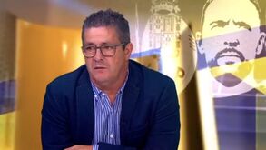 Fernando Mendes: «Mete o João Simões com o Nápoles, faz um excelente jogo e de um momento para o outro desaparece»