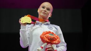 Angelina Melnikova reconquista título mundial de ginástica