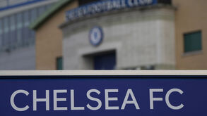 Duelo entre Chelsea e Manchester City disputa-se em Stamford Bridge