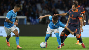Billy Gilmour e Henrikh Mkhitaryan