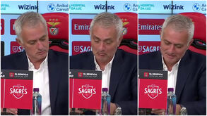 O insólito momento em que Mourinho falava sobre as eleições do Benfica e o telemóvel tocou