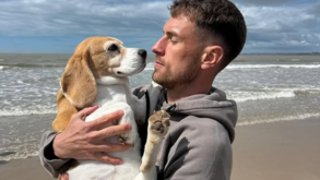 Aaron Ramsey procura cadela desaparecida