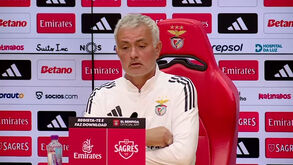 Mourinho quer troféu que ainda não venceu: «Benfica não pode fazer borrada nem em particulares»
