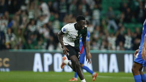 Salvador Blopa festeja o golo marcado ao Alverca