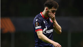 Nair Tiknizyan, jogador do Estrela Vermelha