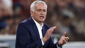 Mourinho tenta segundo triunfo consecutivo na Liga