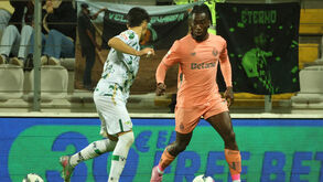 Karamoh impedido de jogar no FC Porto B por compensação em Moreira de Cónegos