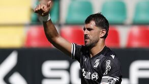 Nélson Oliveira tem dois golos marcados esta época