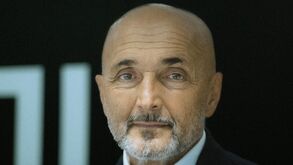 Luciano Spalletti assina com a Juventus até junho de 2026