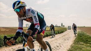 Oier Lazkano suspenso