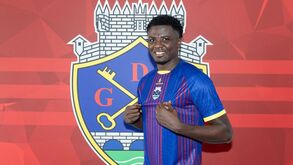 Fede Bicoro reforça o Chaves, após resolução de questões burocráticas