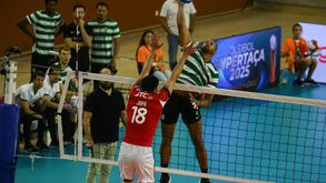 Benfica procura vitória frente ao Sporting no dérbi de voleibol