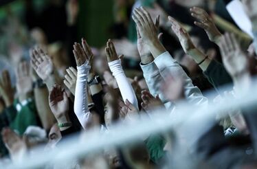 Adeptos do Sporting no apoio à equipa nas bancadas de Alvalade