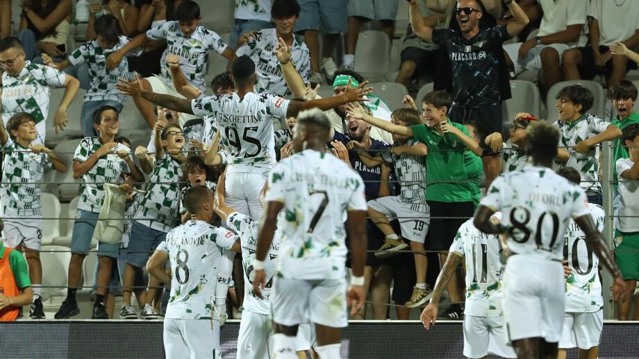Moreirense celebra vitória com adeptos