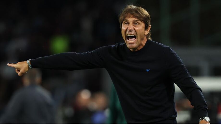 Antonio Conte, treinador do Nápoles