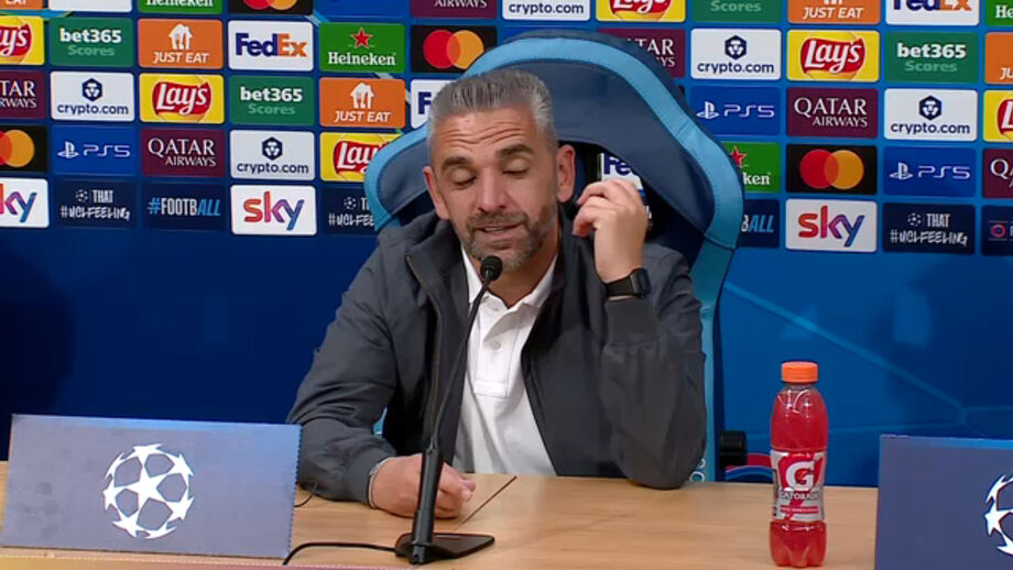 Treinador do Sporting diz que a equipa devia ter feito falta