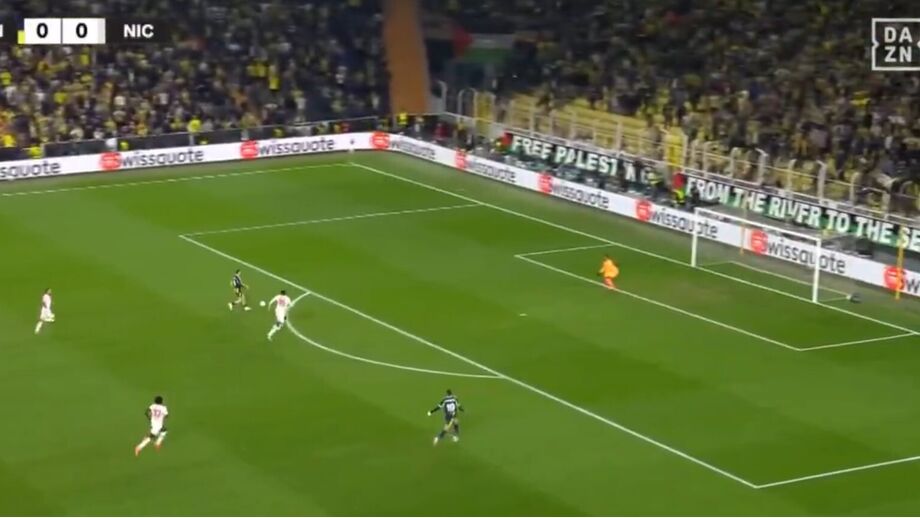 Aktürkoglu bisa no triunfo do Fenerbahçe