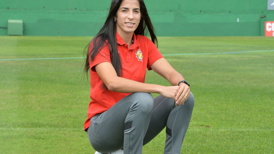 Gabriela Zidoi, defesa-central do Marítimo