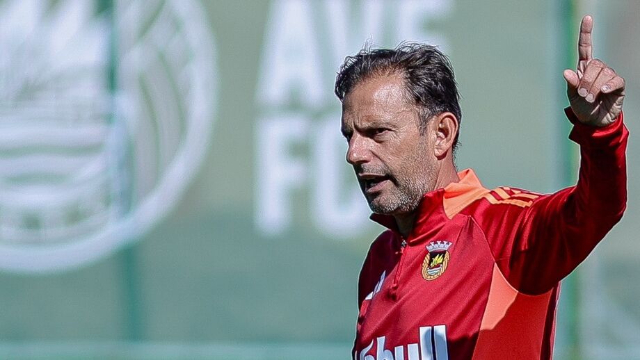 Sotiris Silaidopoulos, técnico do Rio Ave