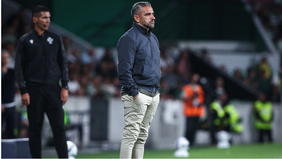 Rui Borges desolado após empate do Sporting frente ao Sp. Braga