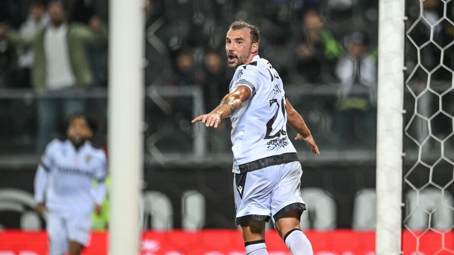 Samu decisivo na vitória do V. Guimarães frente ao Santa Clara