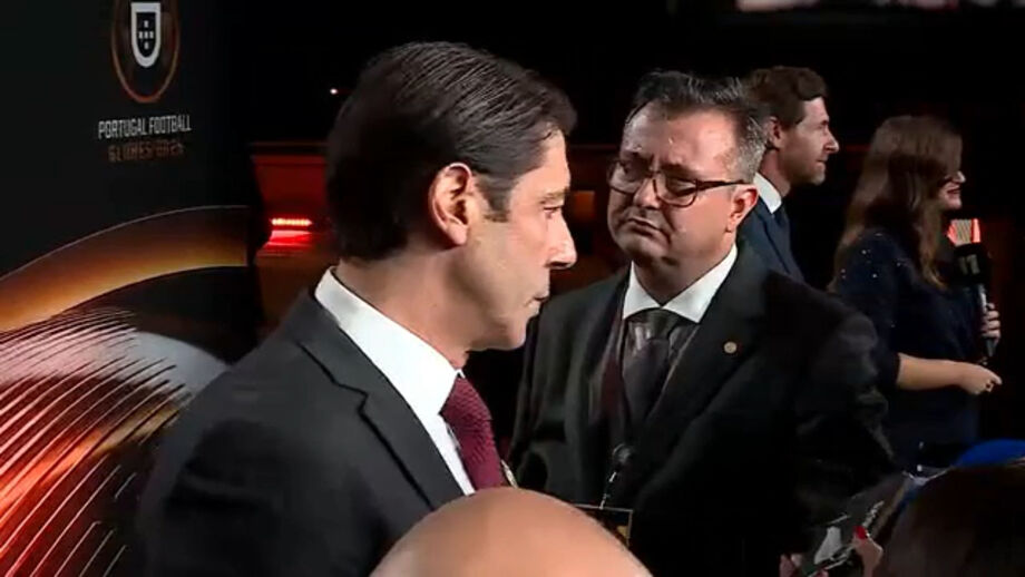 Presidente do Benfica refuta a ideia de coação por causa das queixas de arbitragem