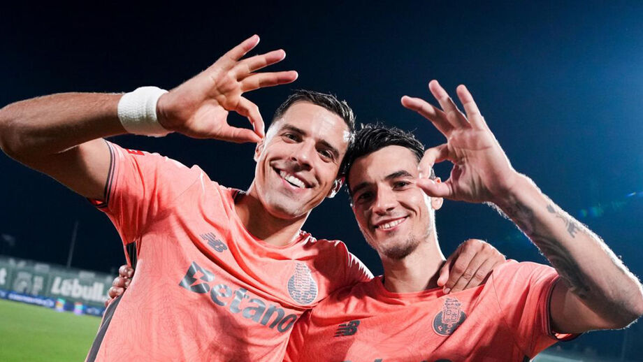 Jan Bednarek e Jakub Kiwior conhecem-se da seleção e rotinas tiveram alto impacto