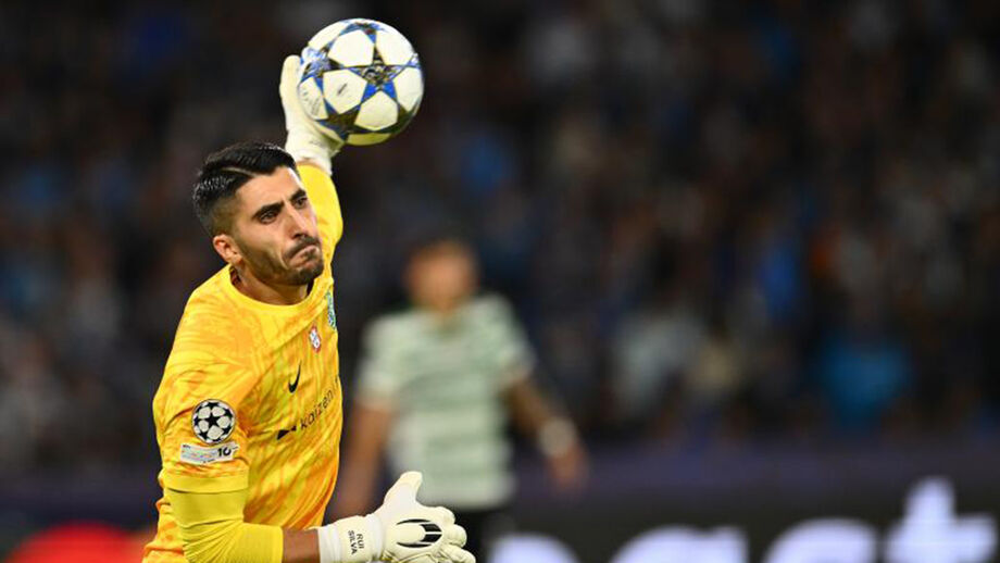 Rui Silva em ação na Champions