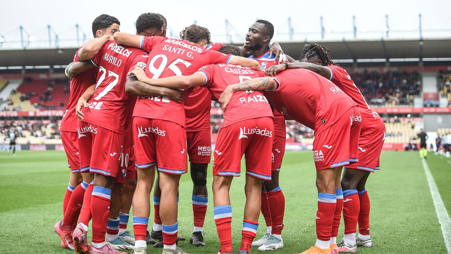 Jogadores do Gil Vicente juntos em campo