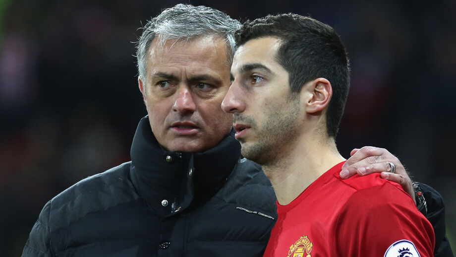 José Mourinho e Mkhitaryan juntos no Manchester United