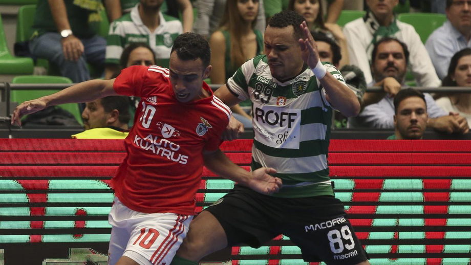RIVAIS. Robinho (esquerda) e Dieguinho (direita) agora jogam no Joinville