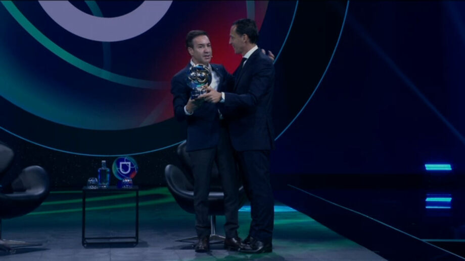 Momento caricato no Portugal Football Summit com um audível "está soltinho" lançado pelo presidente da FPF