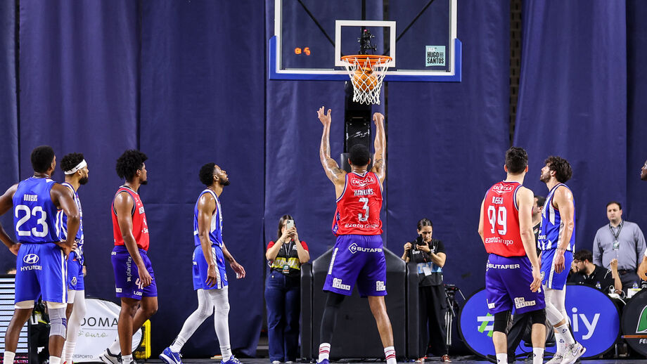 Oliveirense defronta FC Porto em jogo de basquetebol