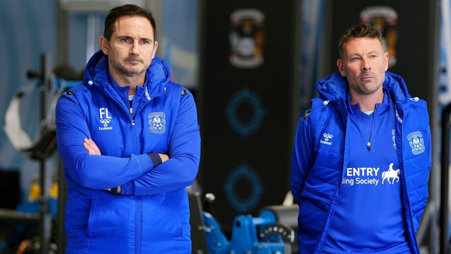 Lampard aconselha respeito por treinador