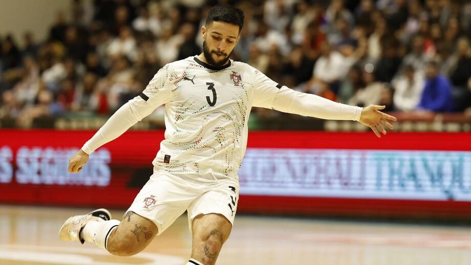 Tomás Paçó dispensado da Seleção Nacional de futsal após queixas musculares