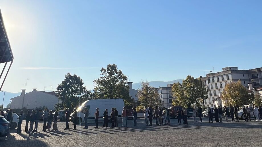 Filas para bilhetes para o Chaves-Benfica