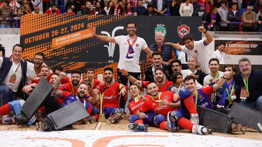 A Oliveirense conquistou a Taça Continental na época passada