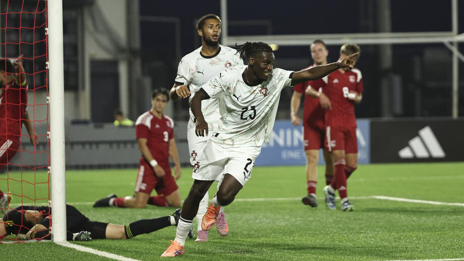 Fábio Baldé festeja primeiro golo com a camisola  da Seleção