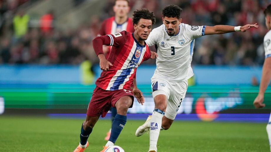 Oscar Bobb não tem tido vida fácil com a camisola da seleção da Noruega