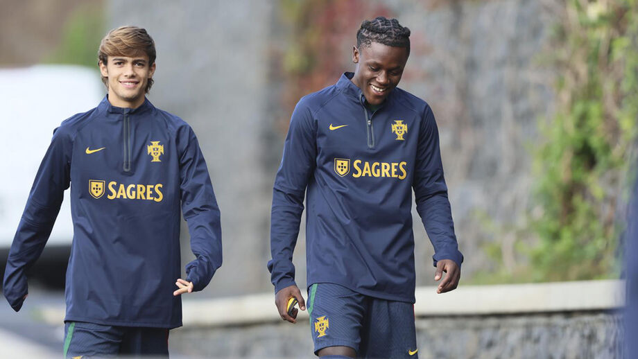 Rodrigo Mora e Geovany Quenda estão entre os nomeados para o Golden Boy