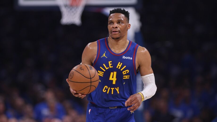 Russell Westbrook nos Sacramento Kings 